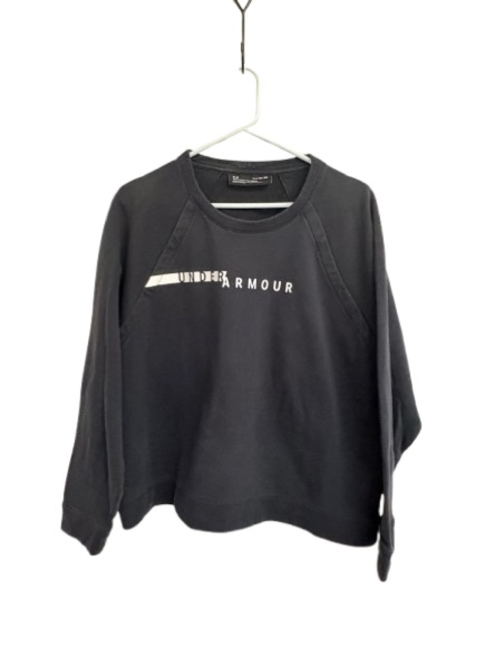 Under Armour Black Pullover Sweatshirt with Logo Tag
